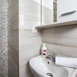 Ardiana Affittacamere 3*