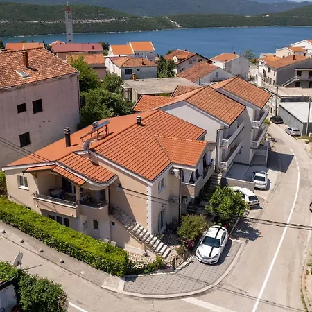 Affittacamere Ardiana 3*